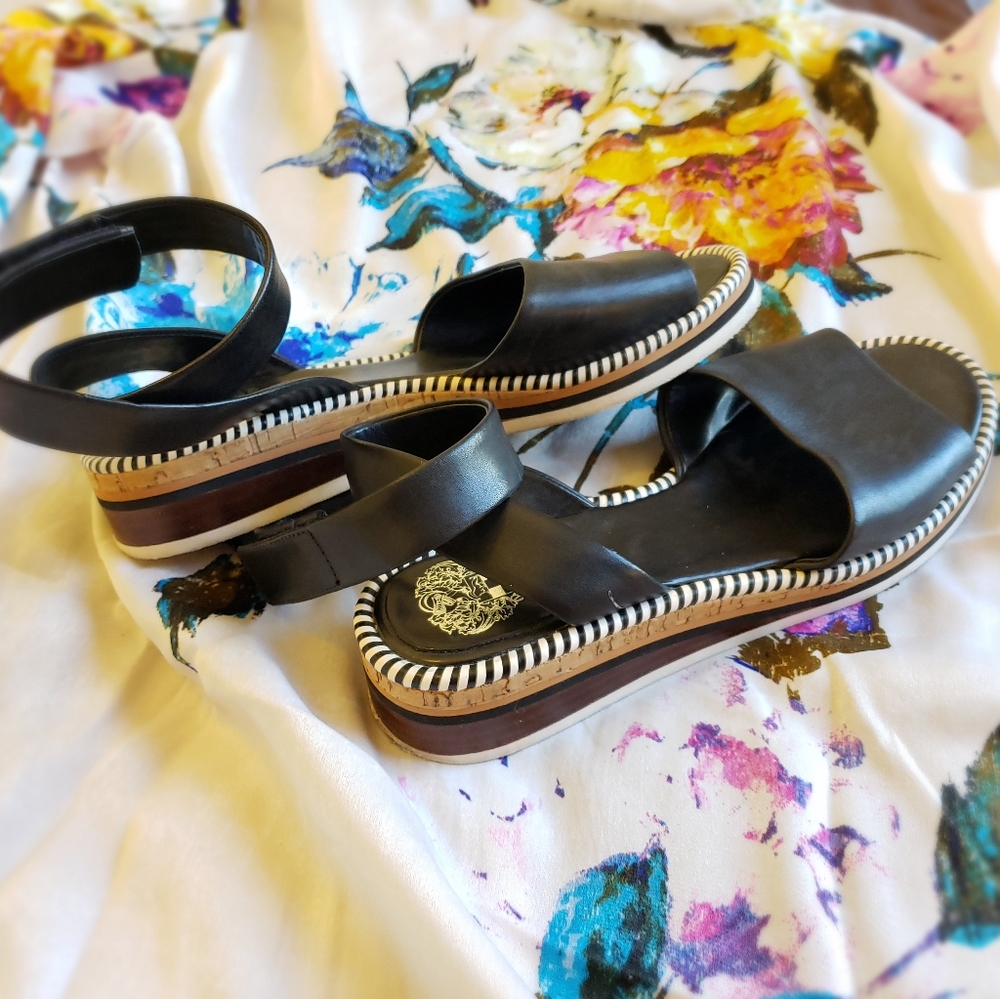 Vince Camuto Moirina Stacked Platform Sandal